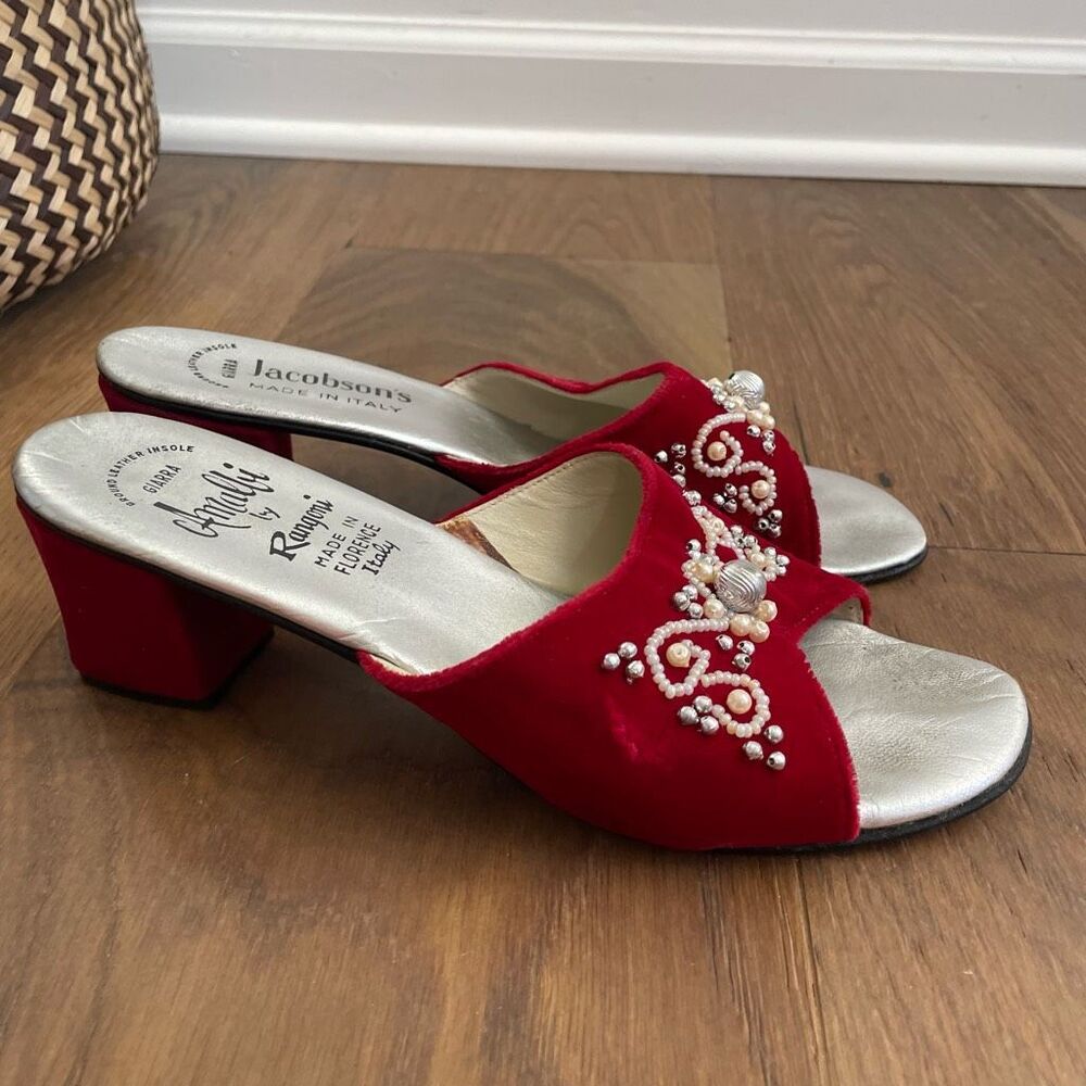 70s Amalfi by Rangoni Red Velvet Open Toe Mules Block Heel 7.5 Narrow